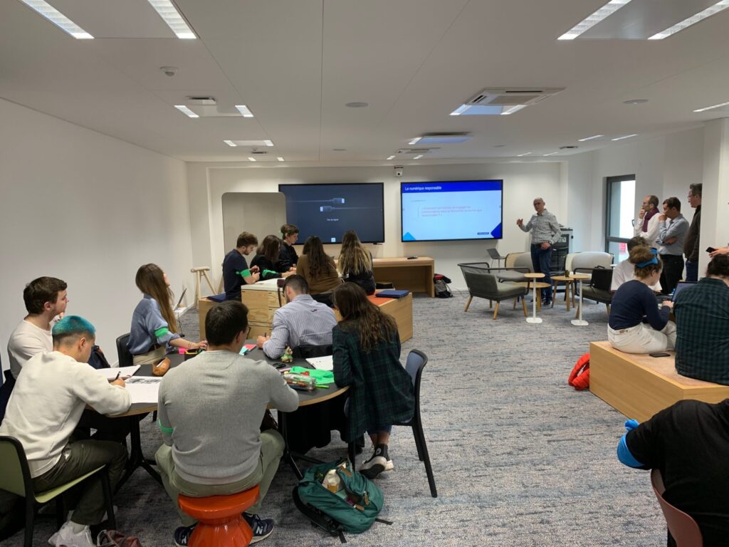 Hackathon One Mount Premier Hackathon Onepoint : RESET et Data éthique - Verlingue