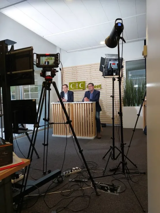 Réunion stratégique sur les solutions d'assurance en cas de Cyberattaque